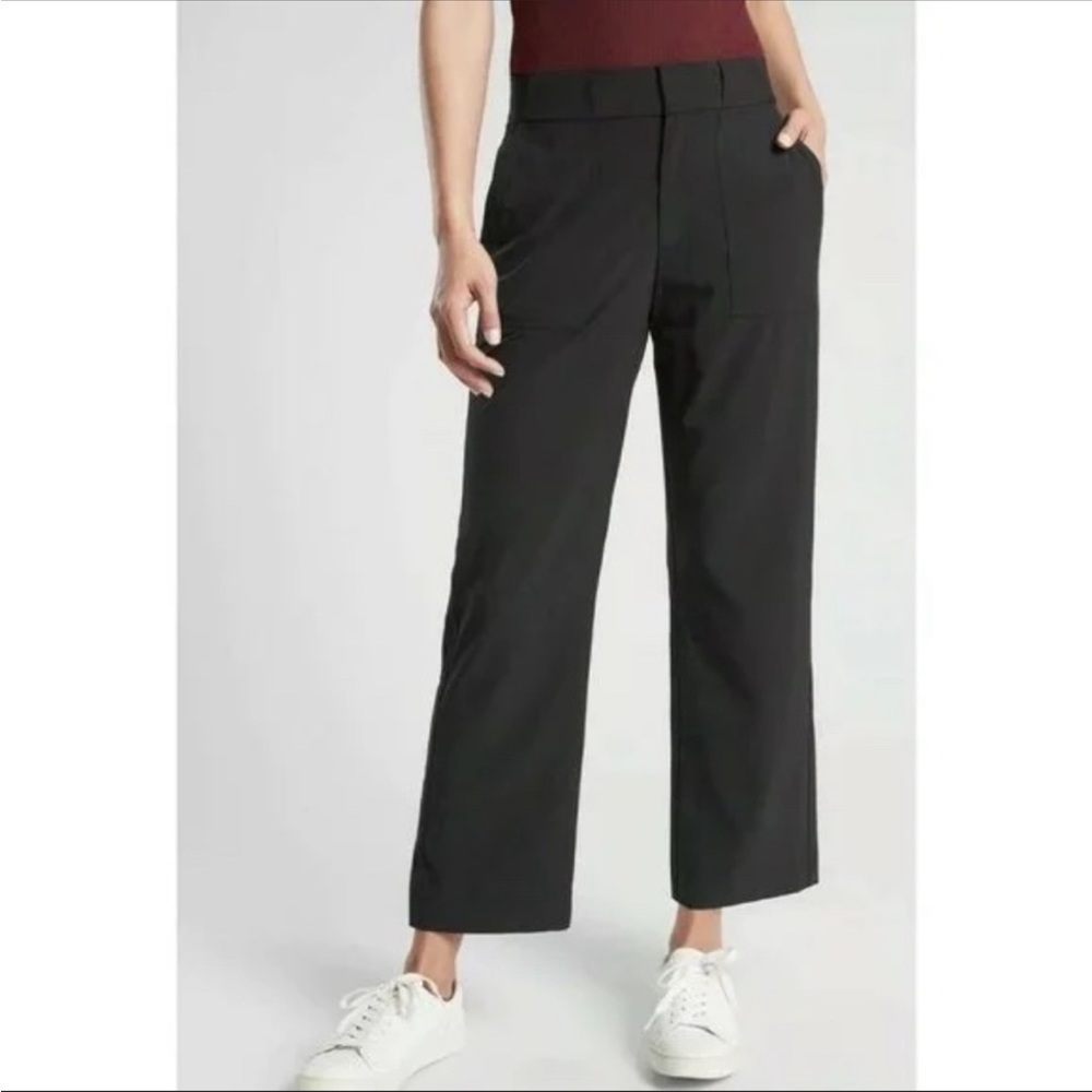 Athleta Tribeca Utility Crop Pants Black Size 8